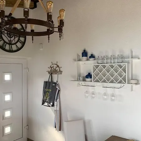 Cozy Beachfront Rogoznica (Sibenik-Knin)