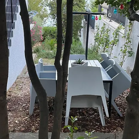 Cozy Beachfront רוגוזניצה